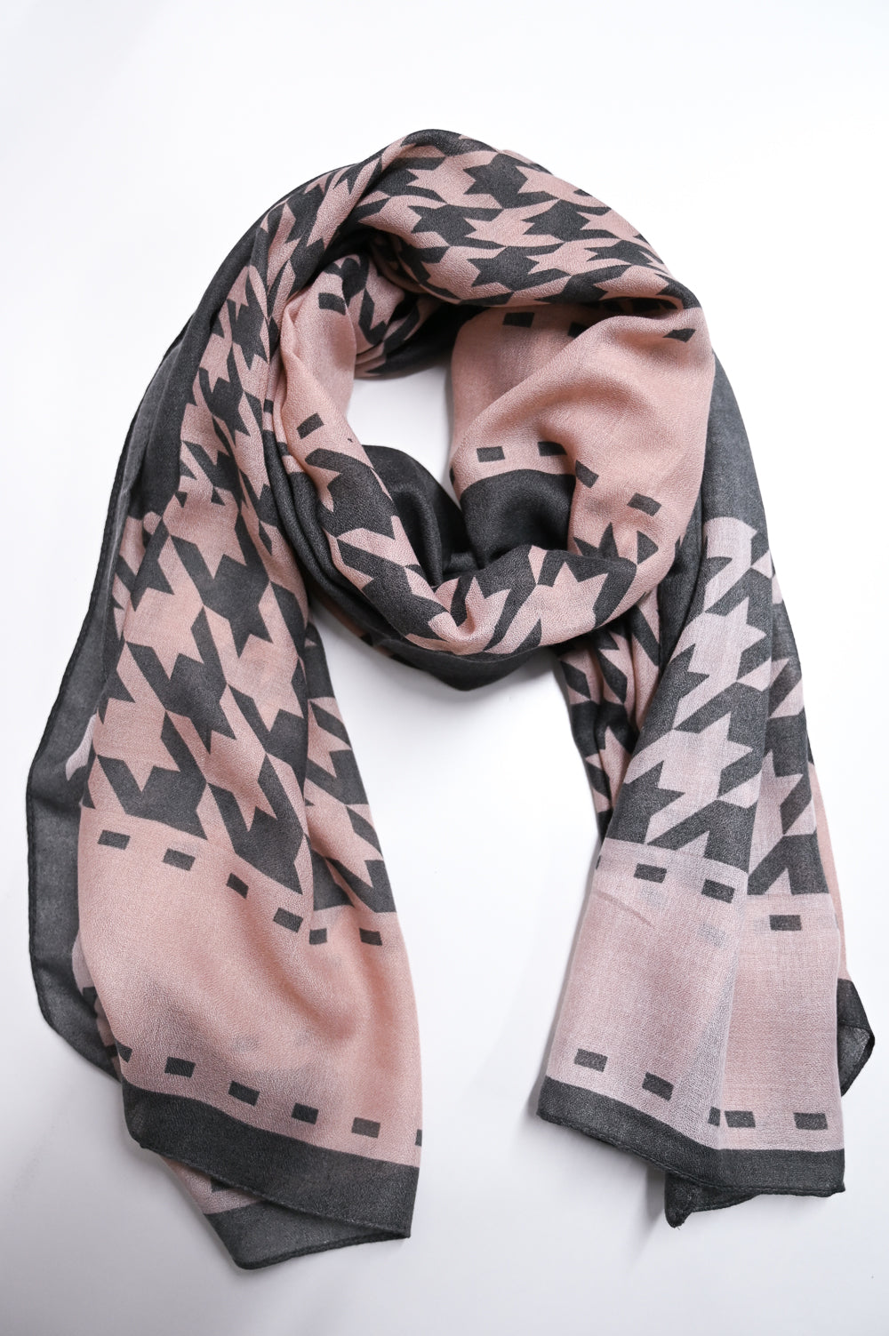 Pink Houndstooth patterned scarf - Malissa J