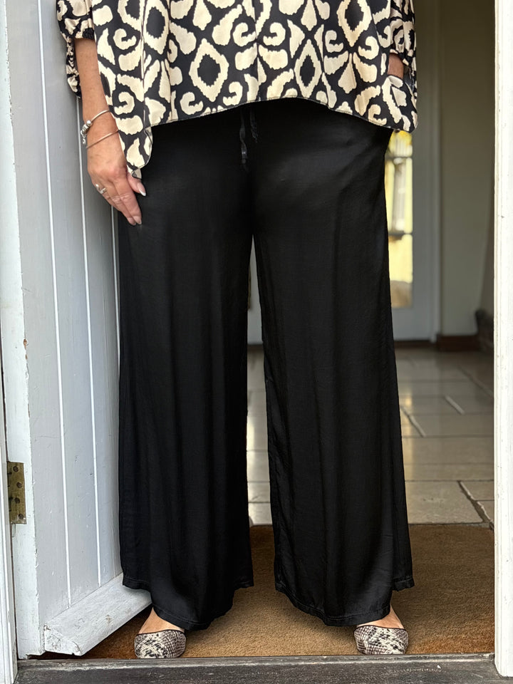 Satin Feel Floaty Trousers | Black
