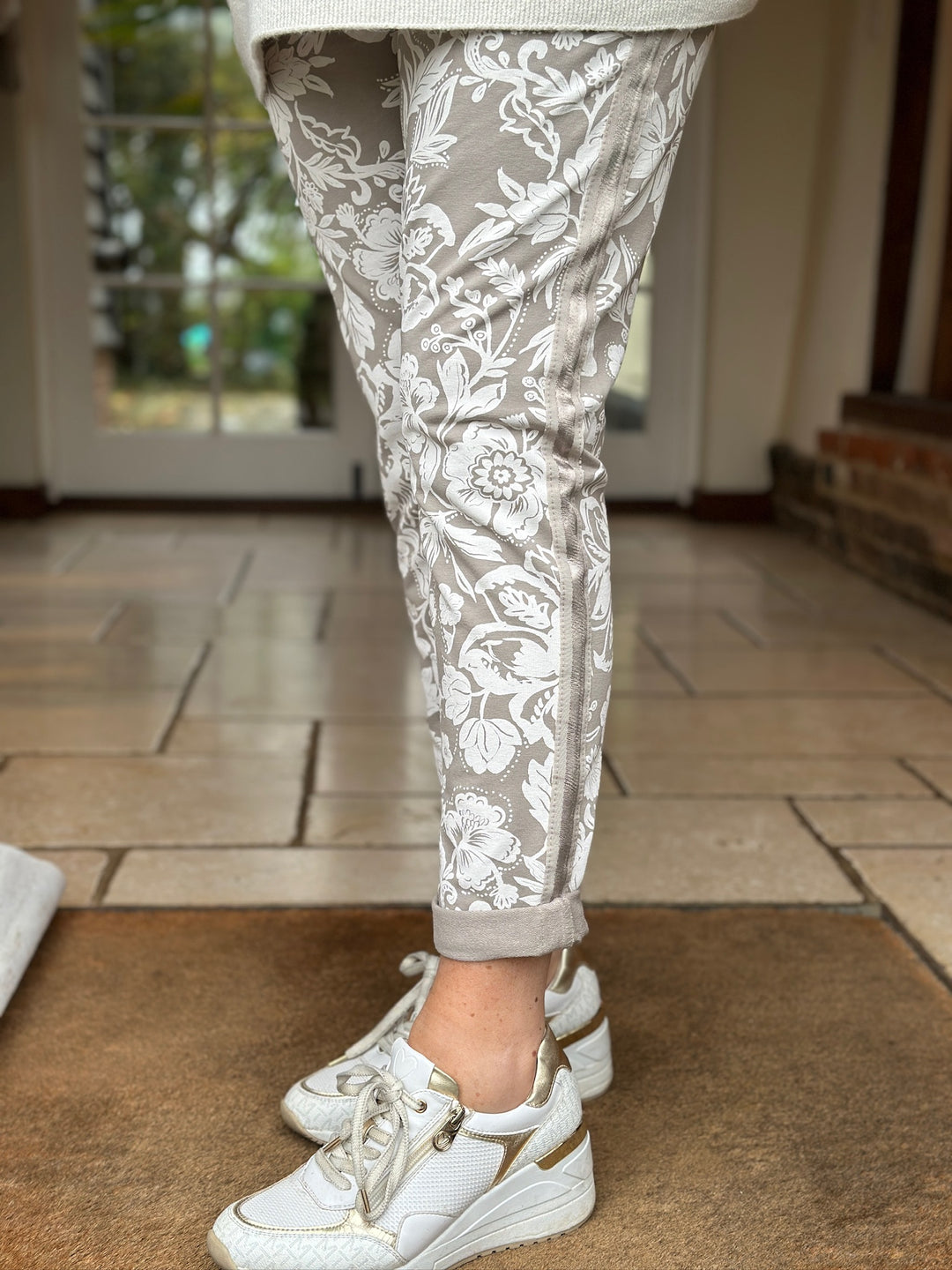 Floral Print Slim Fit Premium Trouser | Taupe