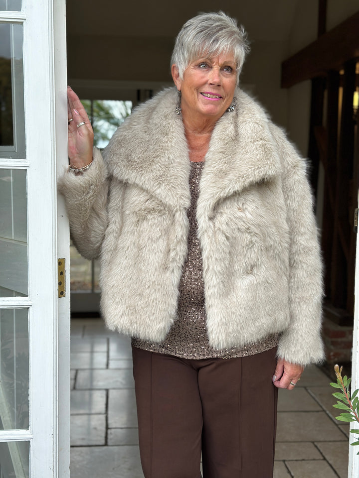 Faux Fur Collared Jacket | Beige