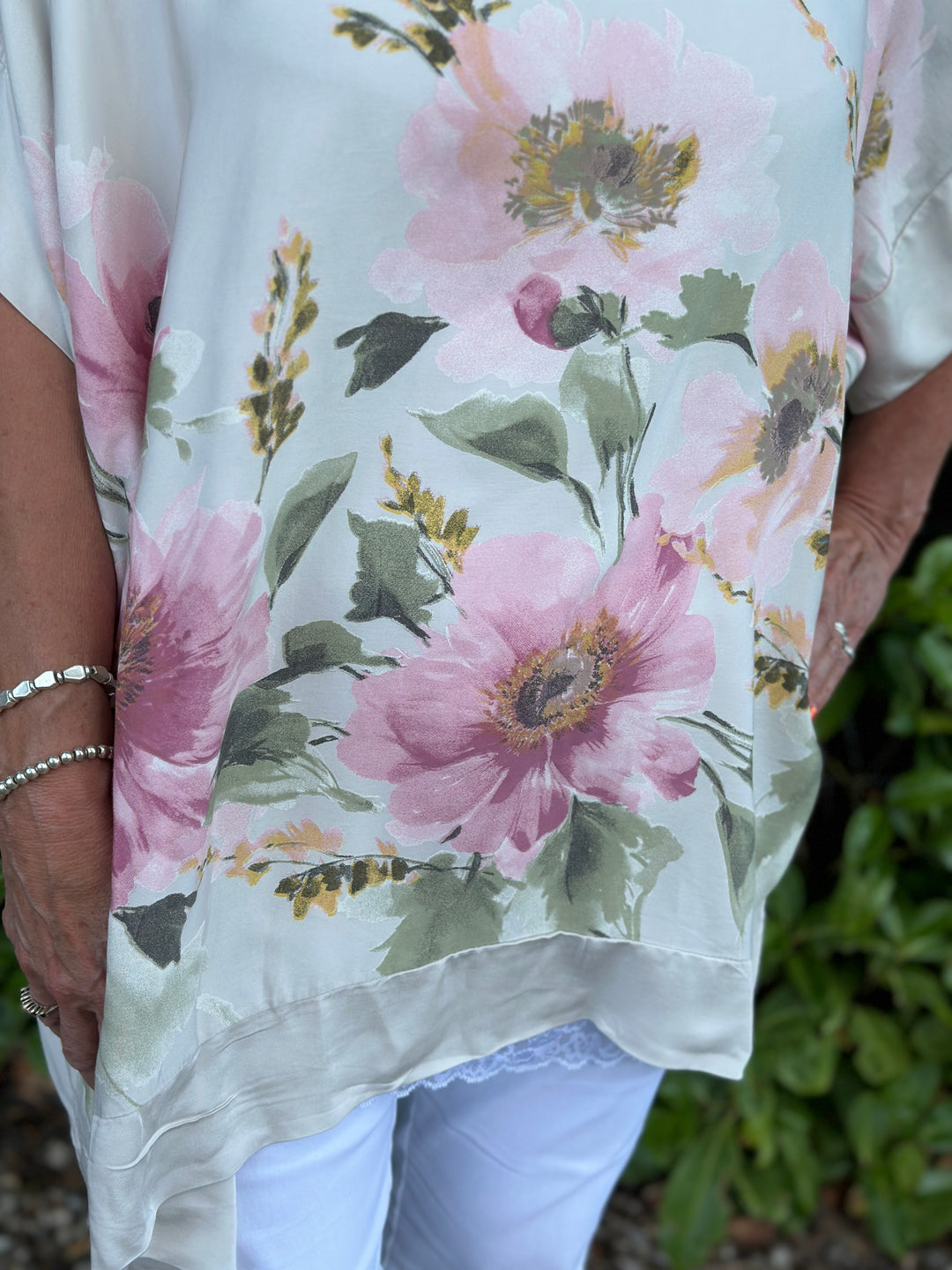 Floral Soft Ovesized Top | Stone