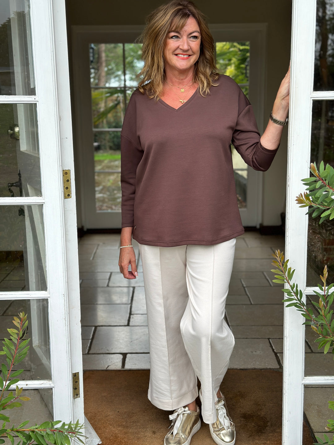 Relaxed V-Neck Long Sleeve Top - Malissa J | Chocolate Brown