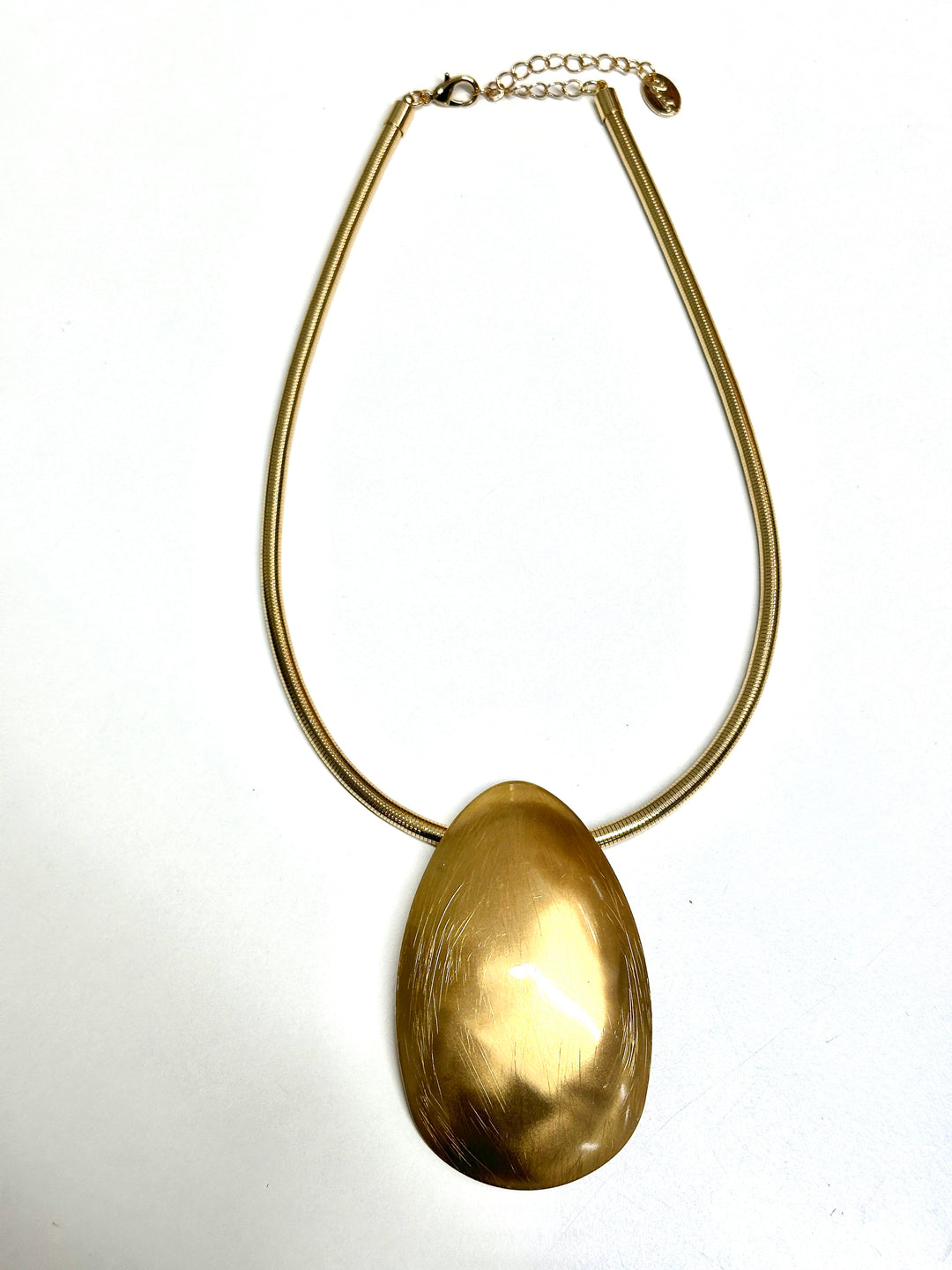 Brushed Oval Drop Necklace | Gold - Mandy's Heaven 
