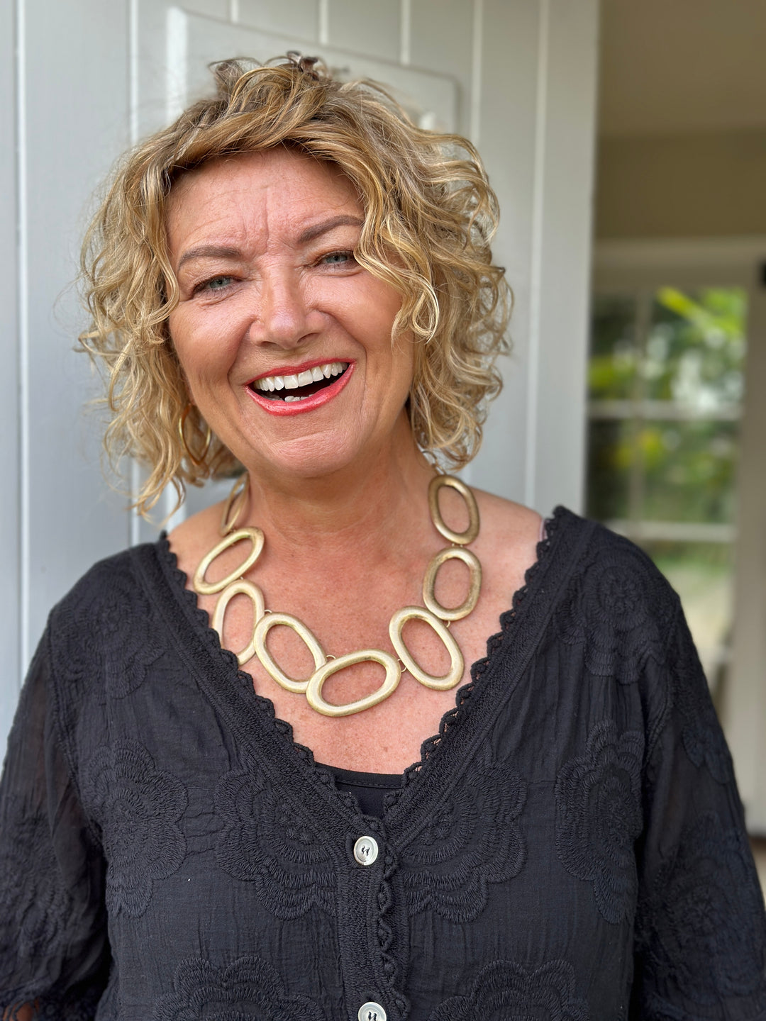 Oval Ringlet Short Necklace | Gold