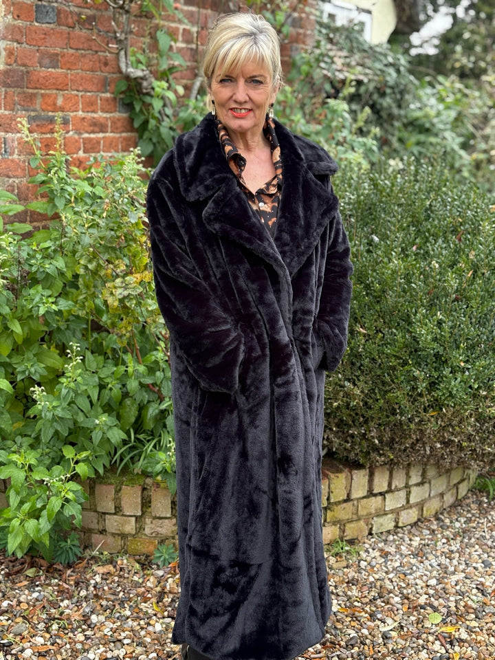 Longline Plush Faux Fur Coat | Black