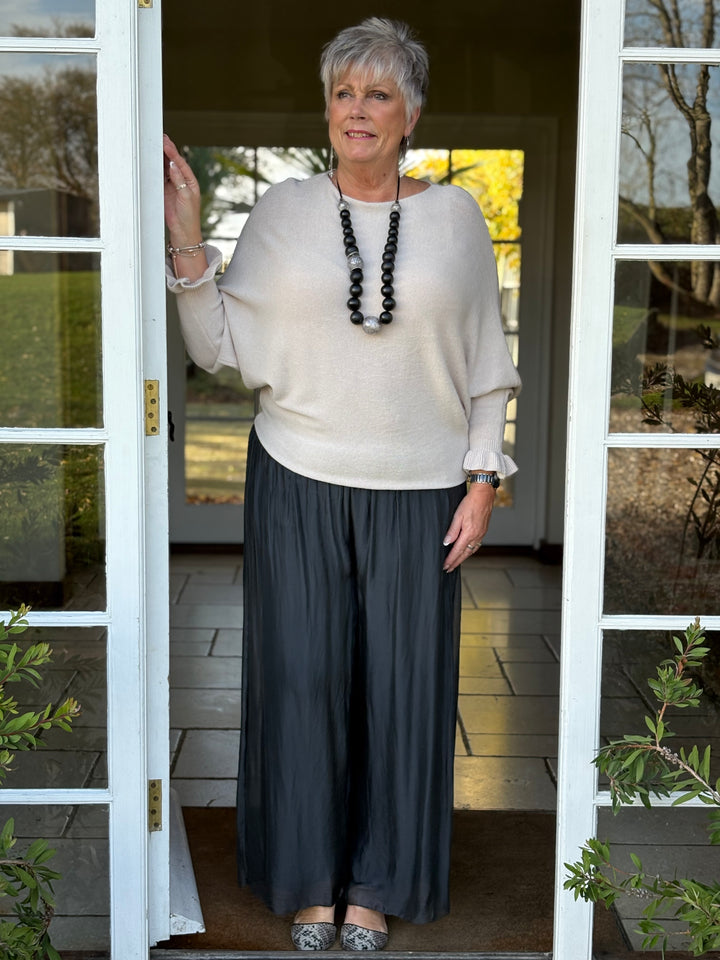 Ruffle Cuff Batwing Sleeve Lightweight Knit Top | Ivory