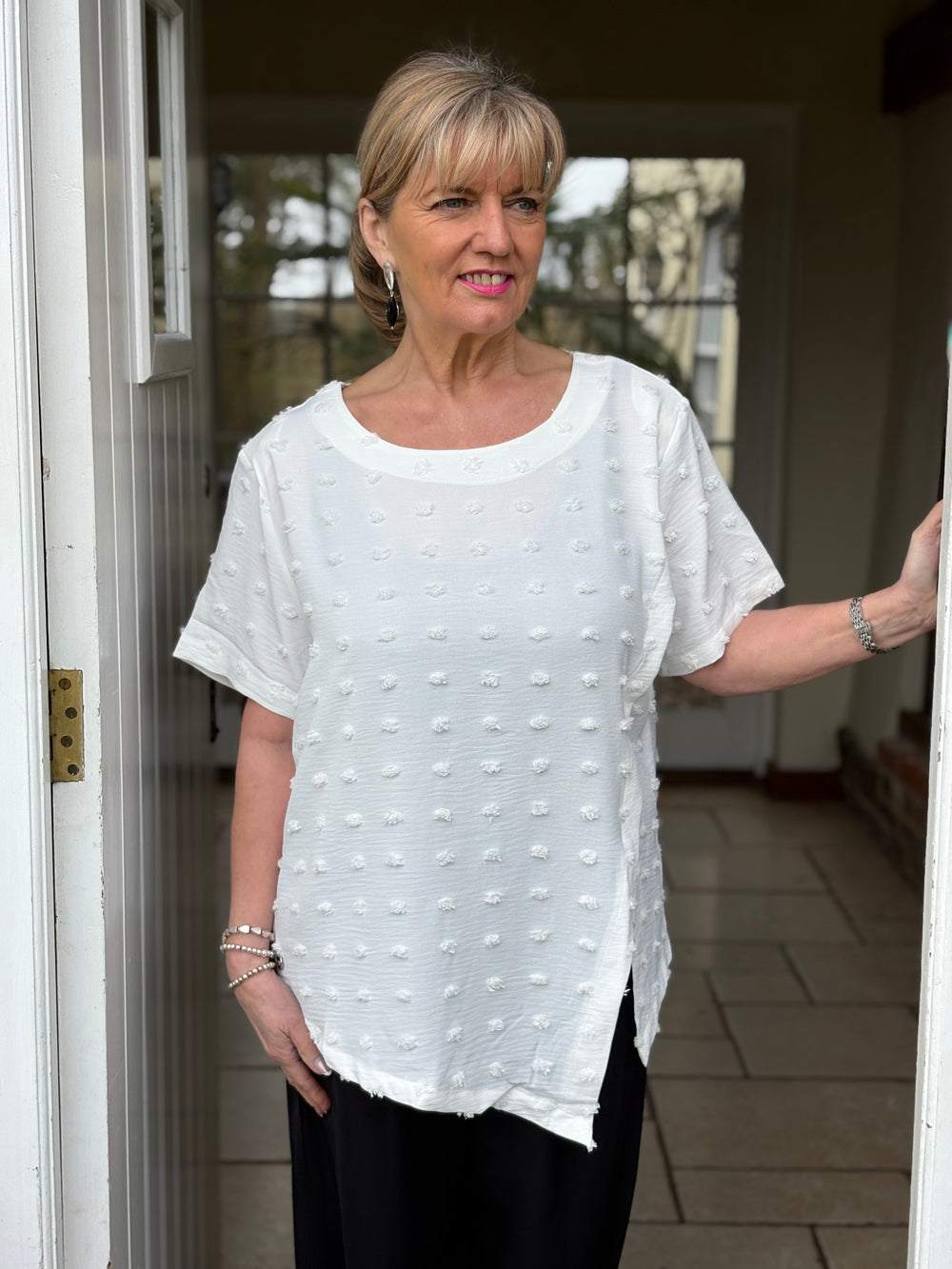 Woven Bobble T-Shirt Shoulder Pads Malissa J | White - Mandy's Heaven 