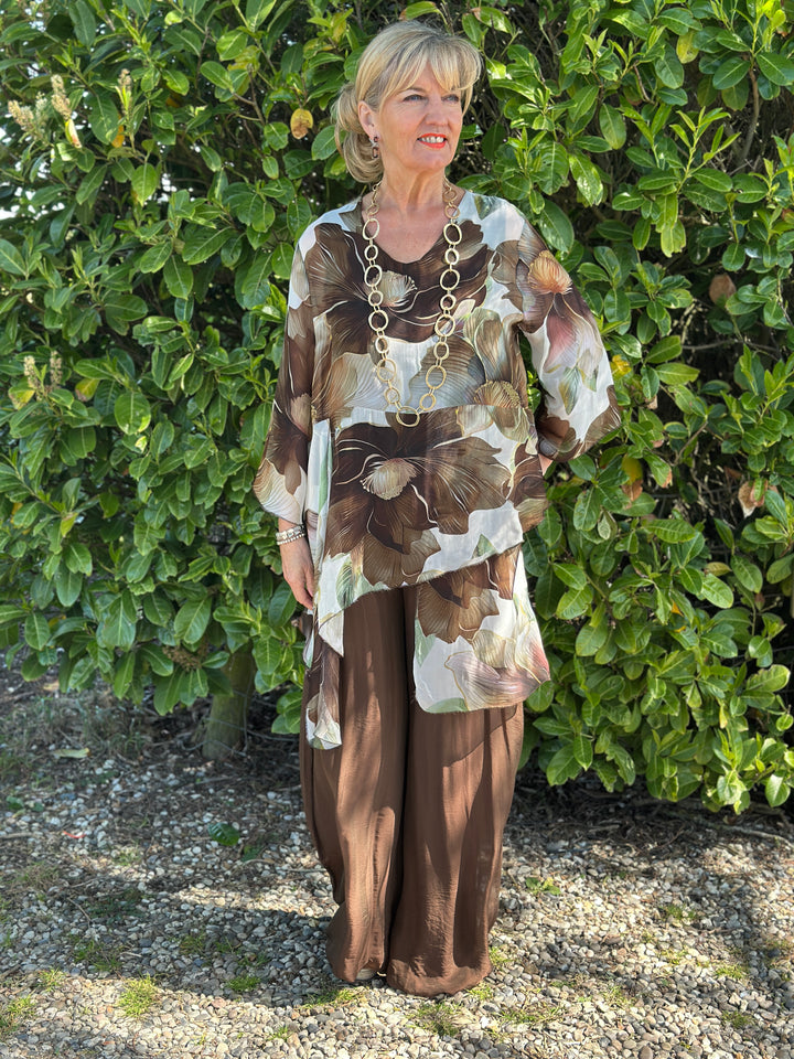 Isabella Flower Silk Blouse | Chocolate