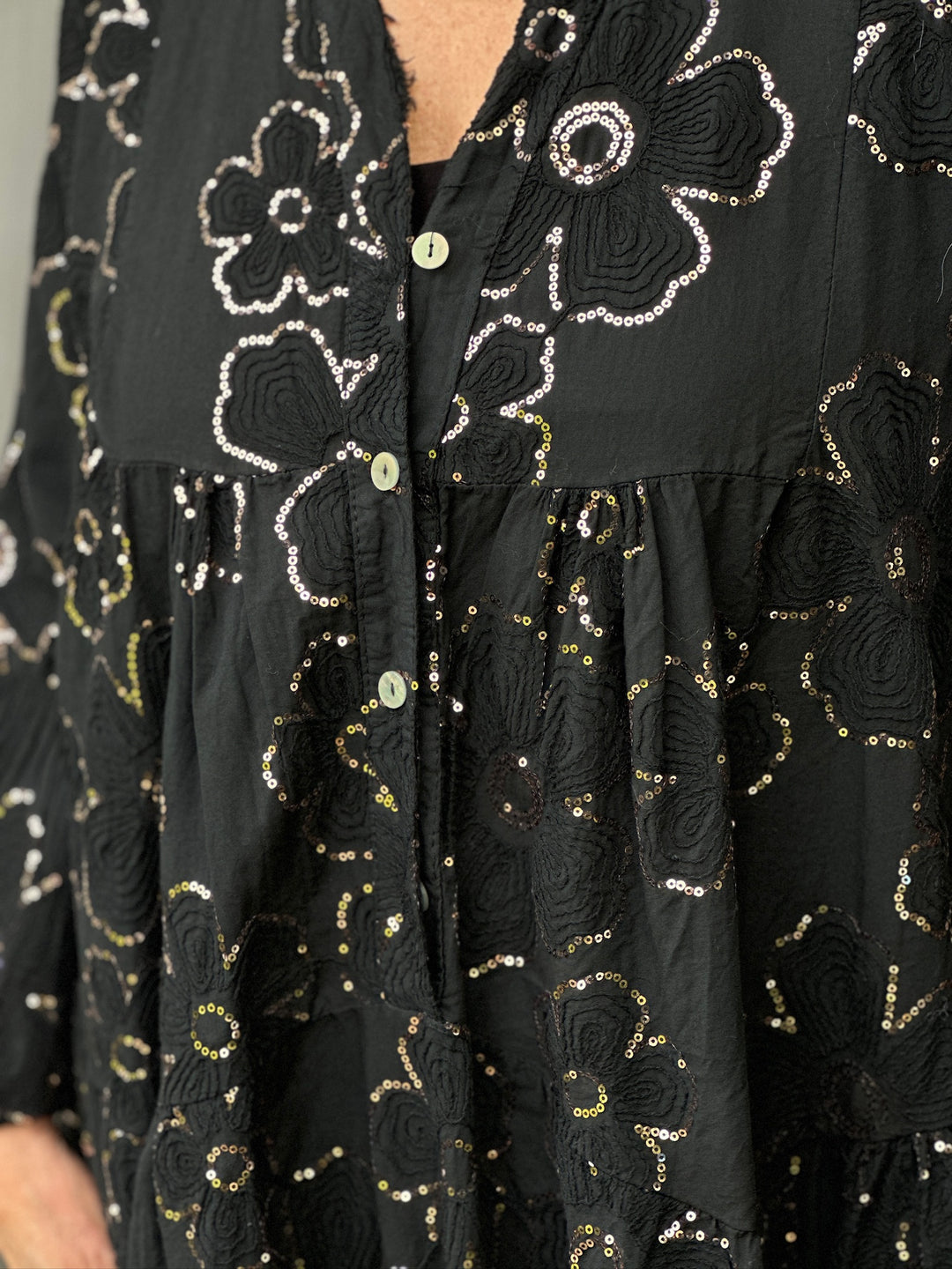 Sequin Floral Tunic Top | Black