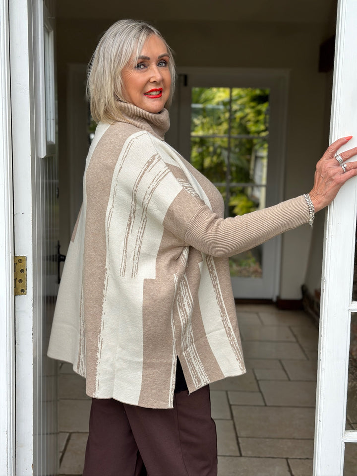 Roll Neck Abstract jumper | Beige