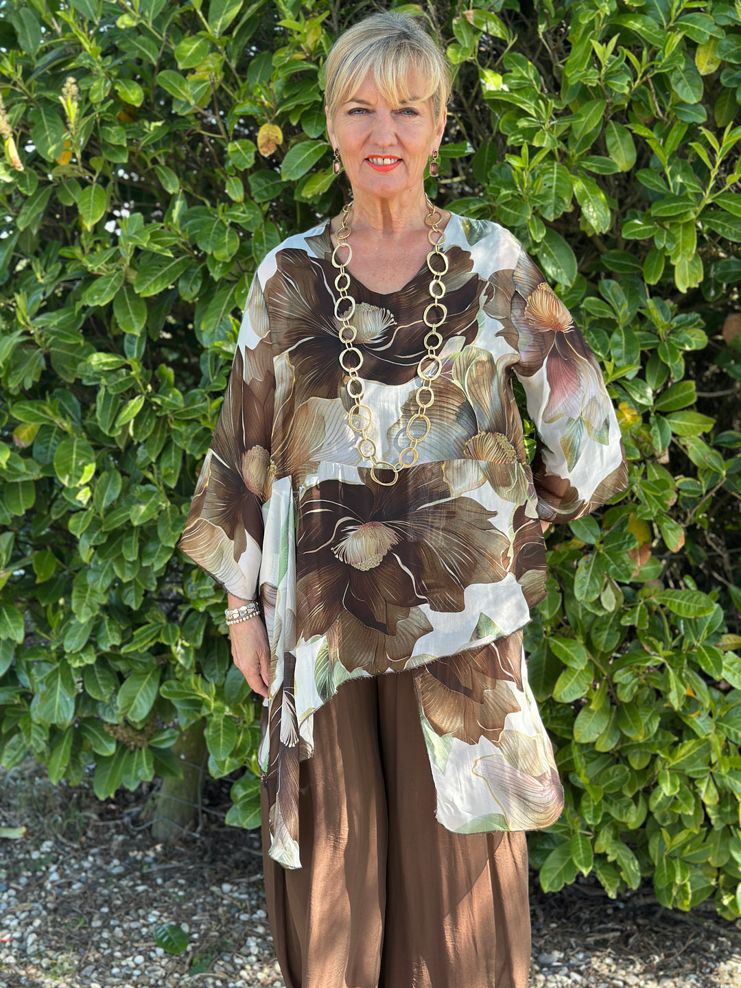 Isabella Flower Silk Blouse | Chocolate