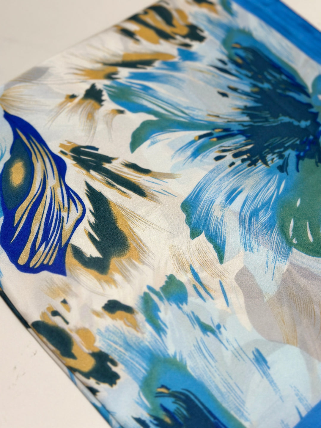 Handbag & Neck Scarf | Blue Floral