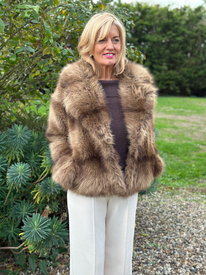 Short Faux Fur Jacket | Brown