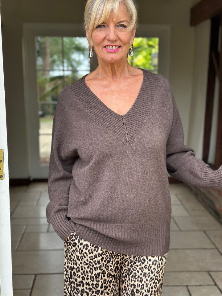 Jordana Jumper | Truffle