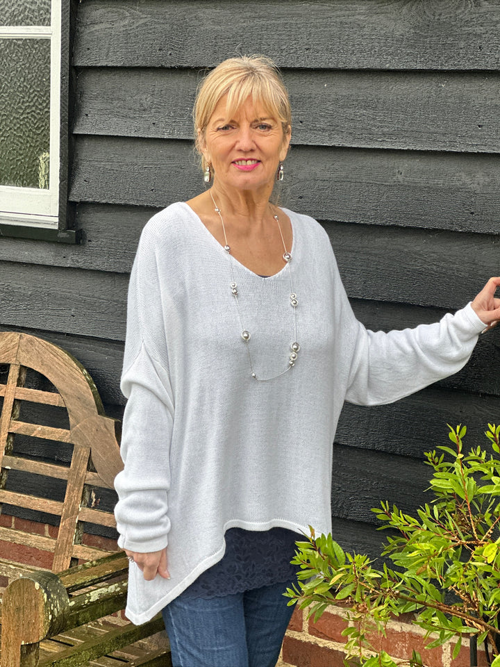 Lightweight Spring & Summer Knit | White - Mandy's Heaven 