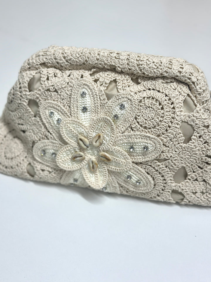 Crochet Shell Clutch Bag | Natural