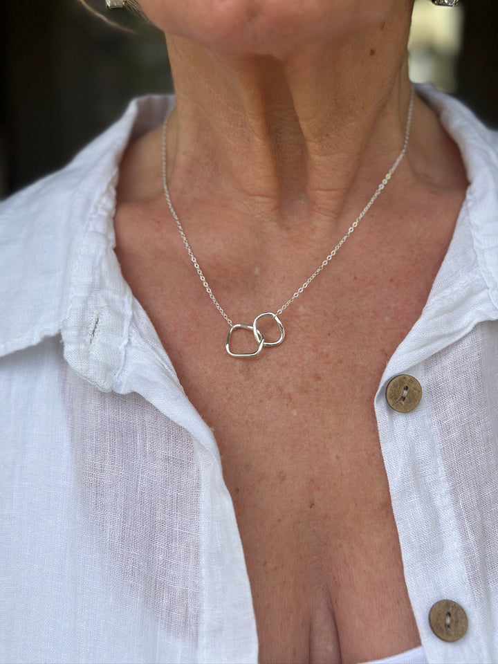 Linked Twin Hoop Necklace | Silver