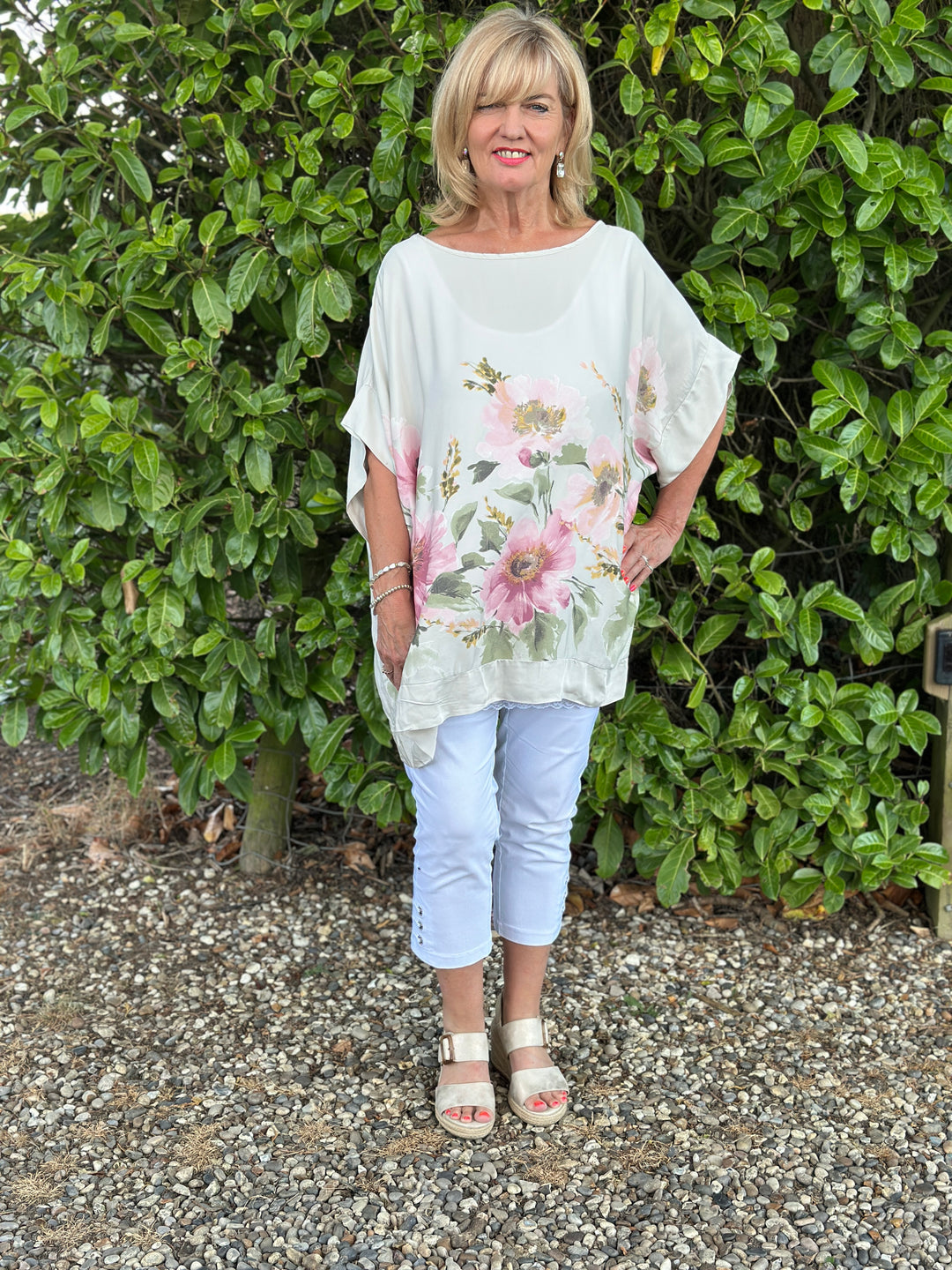 Floral Soft Ovesized Top | Stone