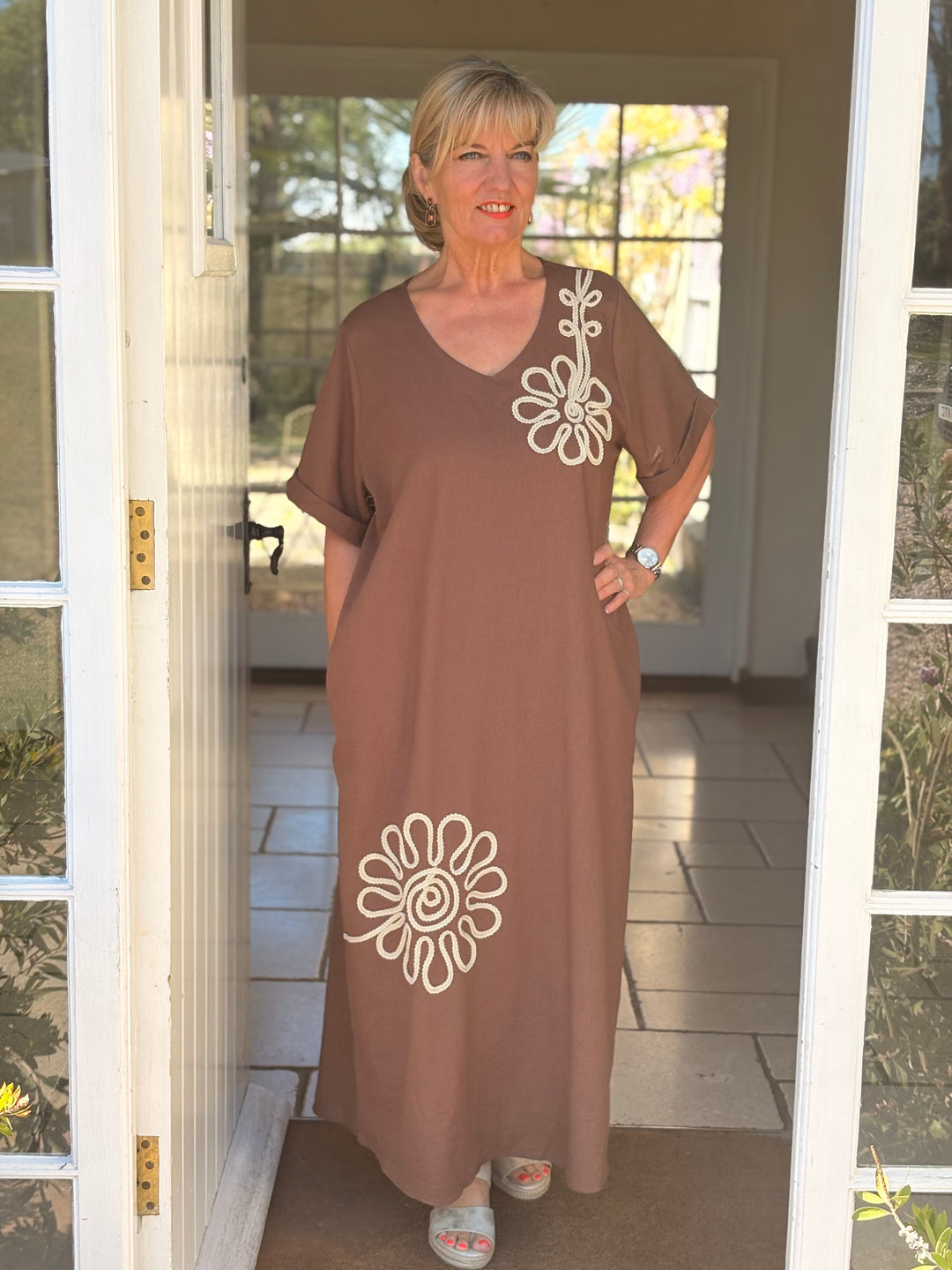 Embroidered Flower Print Tunic Dress | Chocolate
