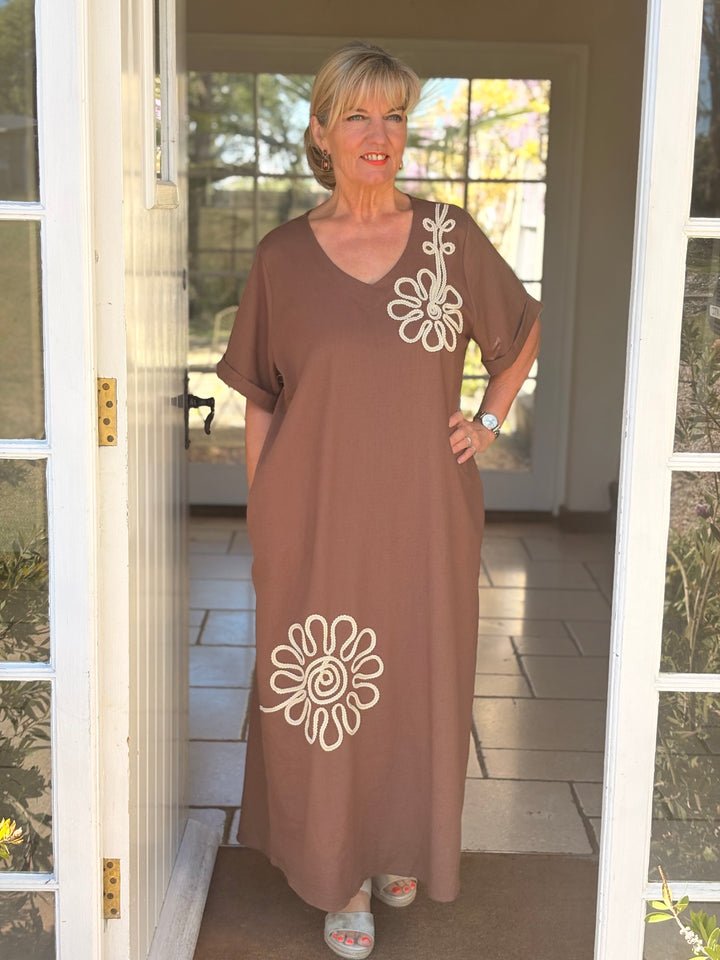 Embroidered Flower Print Tunic Dress | Chocolate