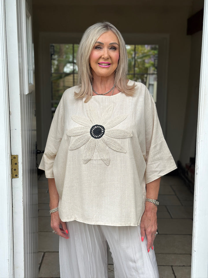 Linen Embroidered Crochet Flower Top | Beige