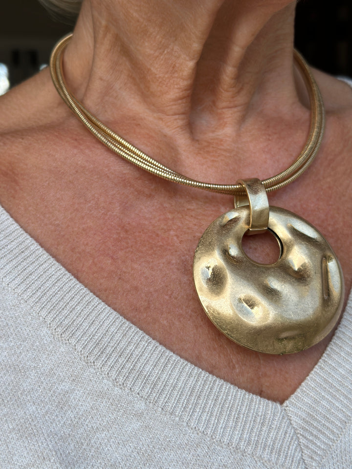 Disc Three Strand Pendant Necklace | Gold
