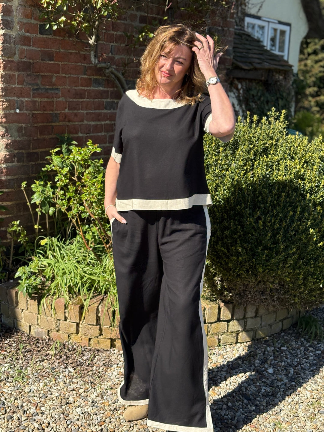 Boat Neck Linen Blend Top | Black