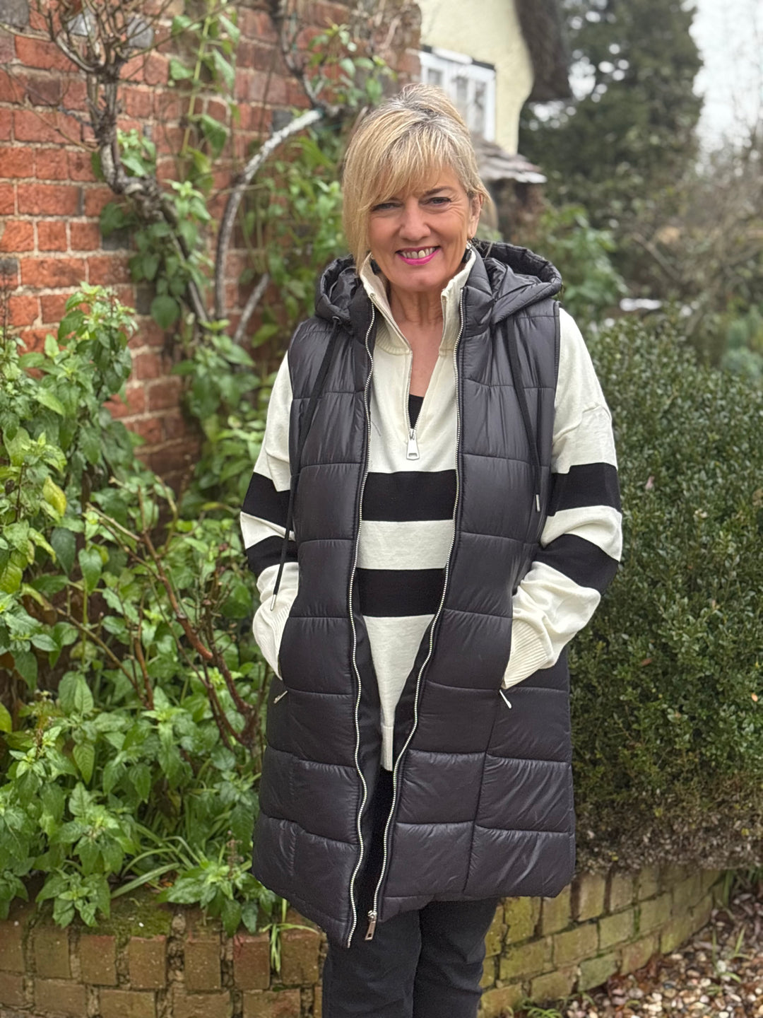 Padded Longline Gilet - Petite | Black