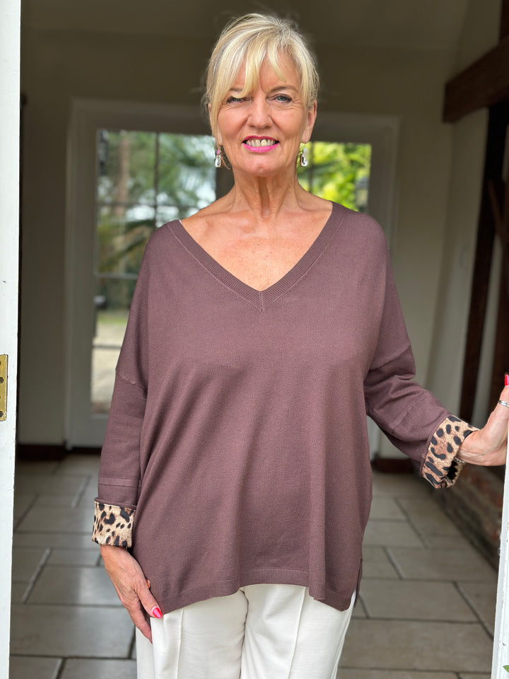 Leopard Cuff Jumper - Malissa J | Chocolate Brown