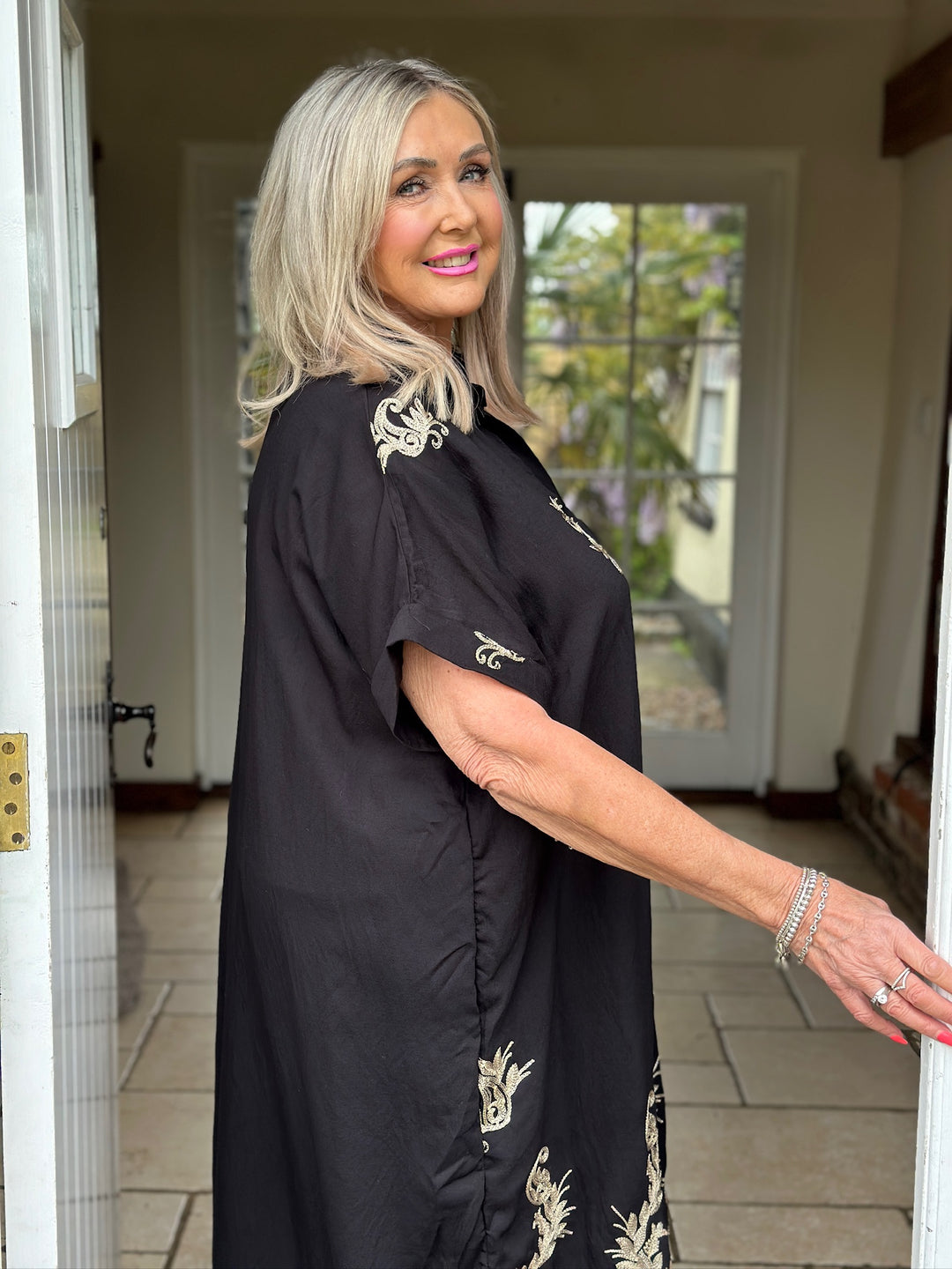 feuille embroidered tunic dress Jodifl Black & Cream Floral Tunic Dress with Scalloped Trim main image 0