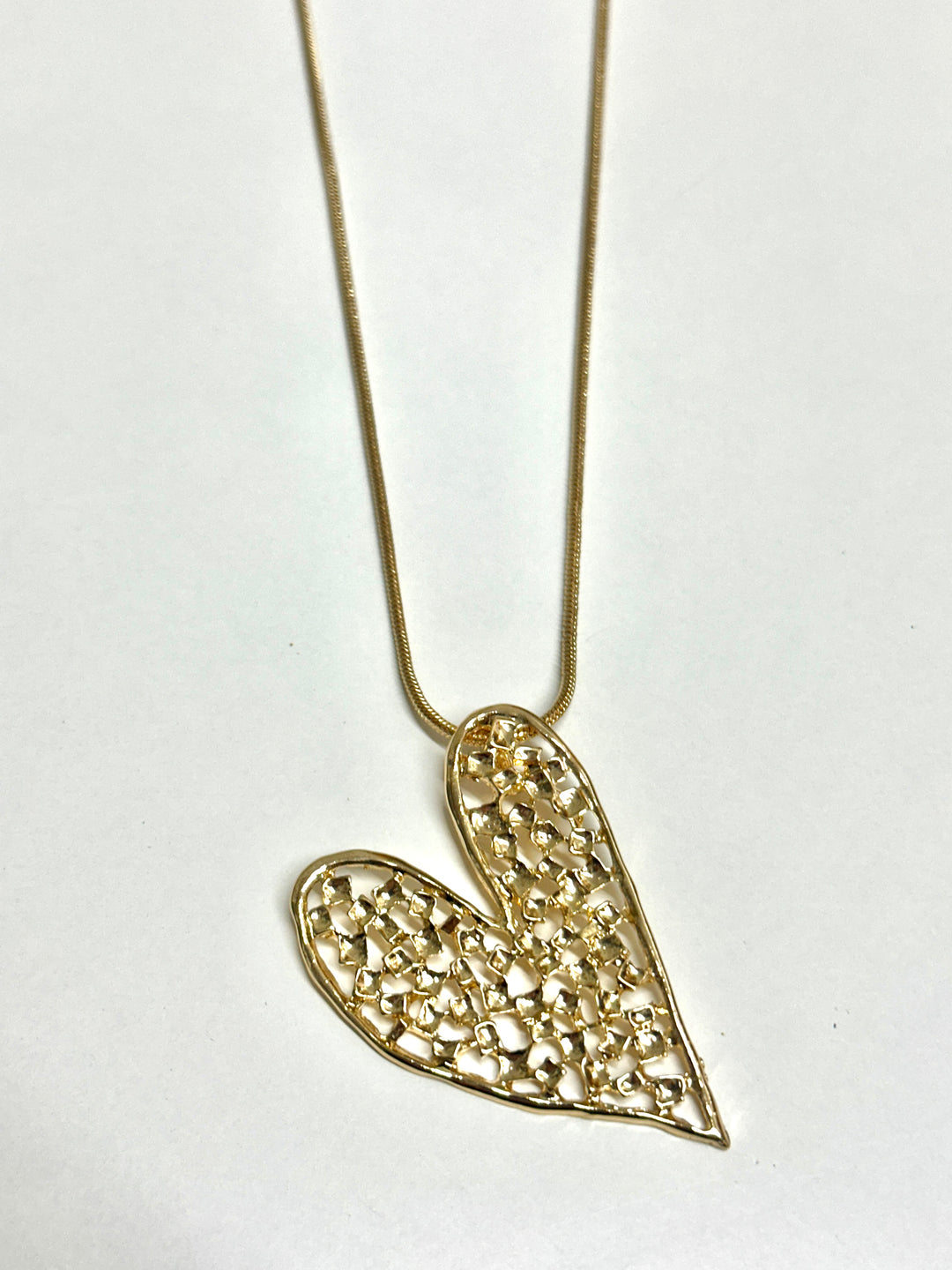 Heart Pendant Short Necklace | Gold - Mandy's Heaven 