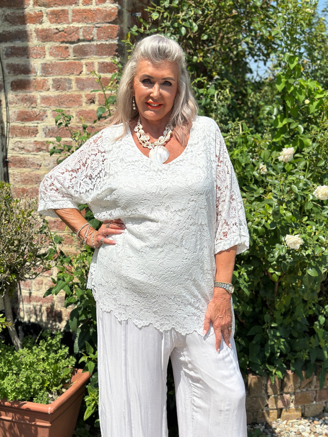 Isabelle Lace Top | White