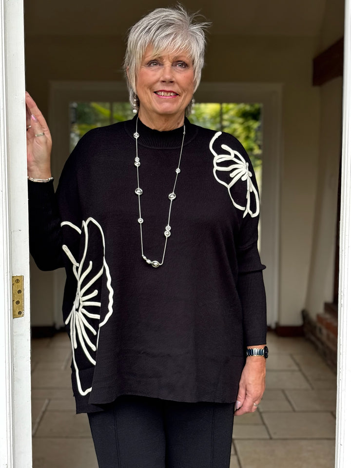 Flower Silhouette Jumper | Black