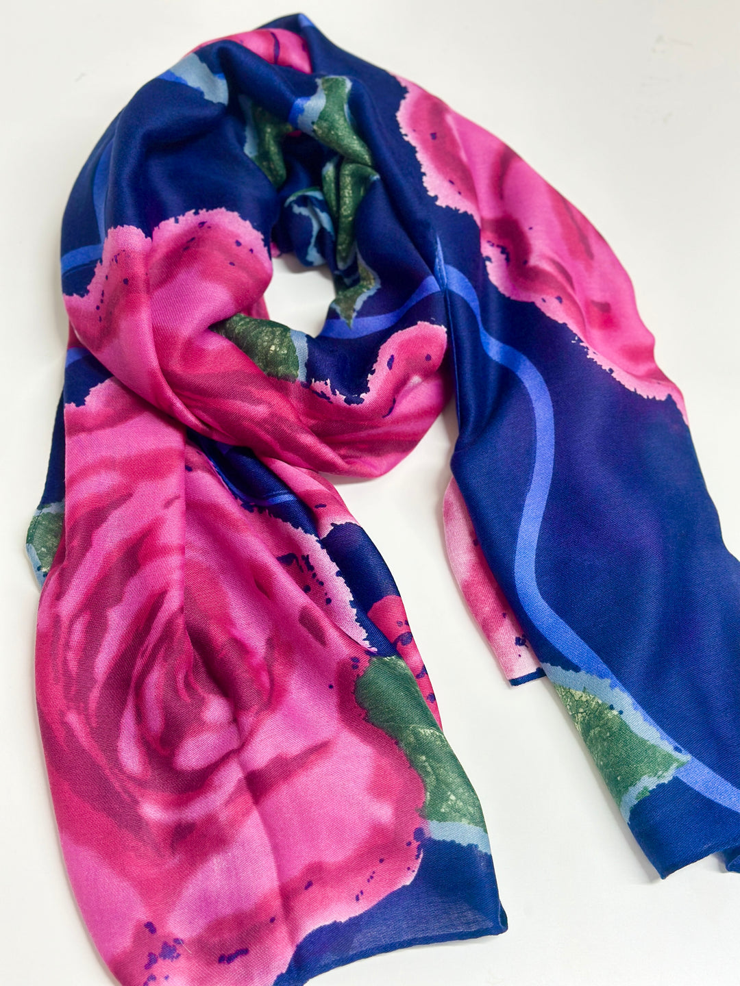 Roses Scarf | Navy