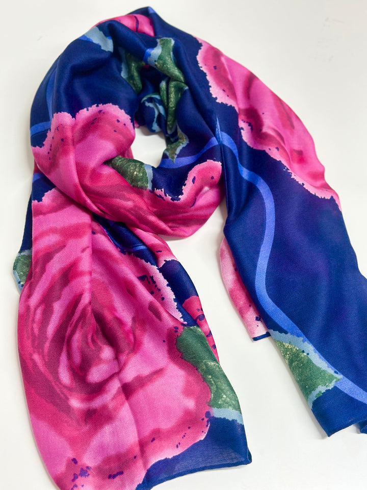 Roses Scarf | Navy