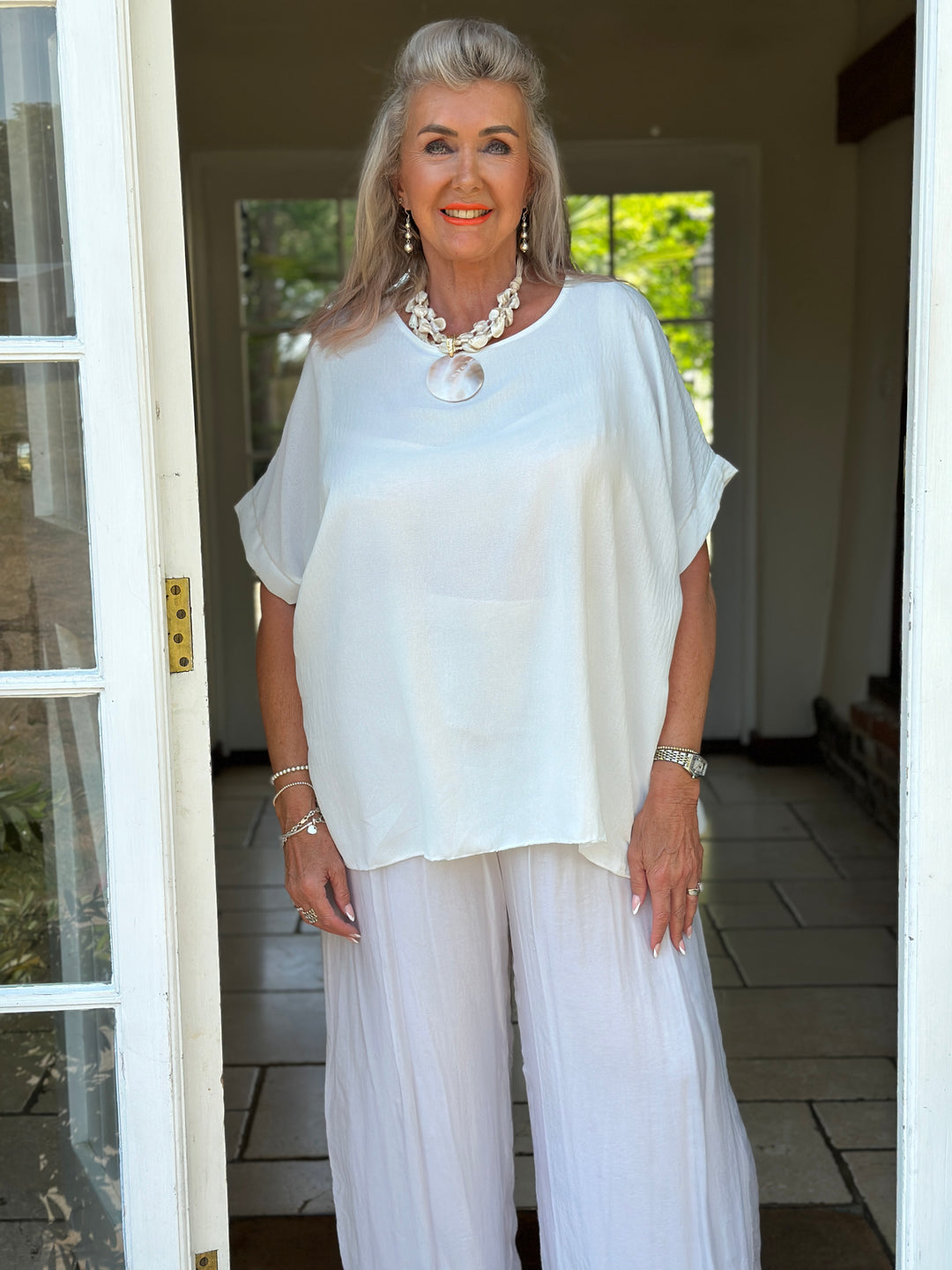 Oversized Staple Top | White