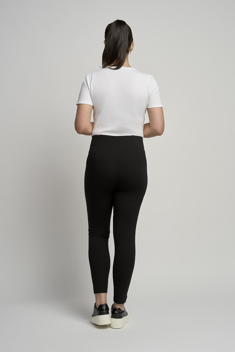 PINNS Signature Sculpt Leggings 767L | Black