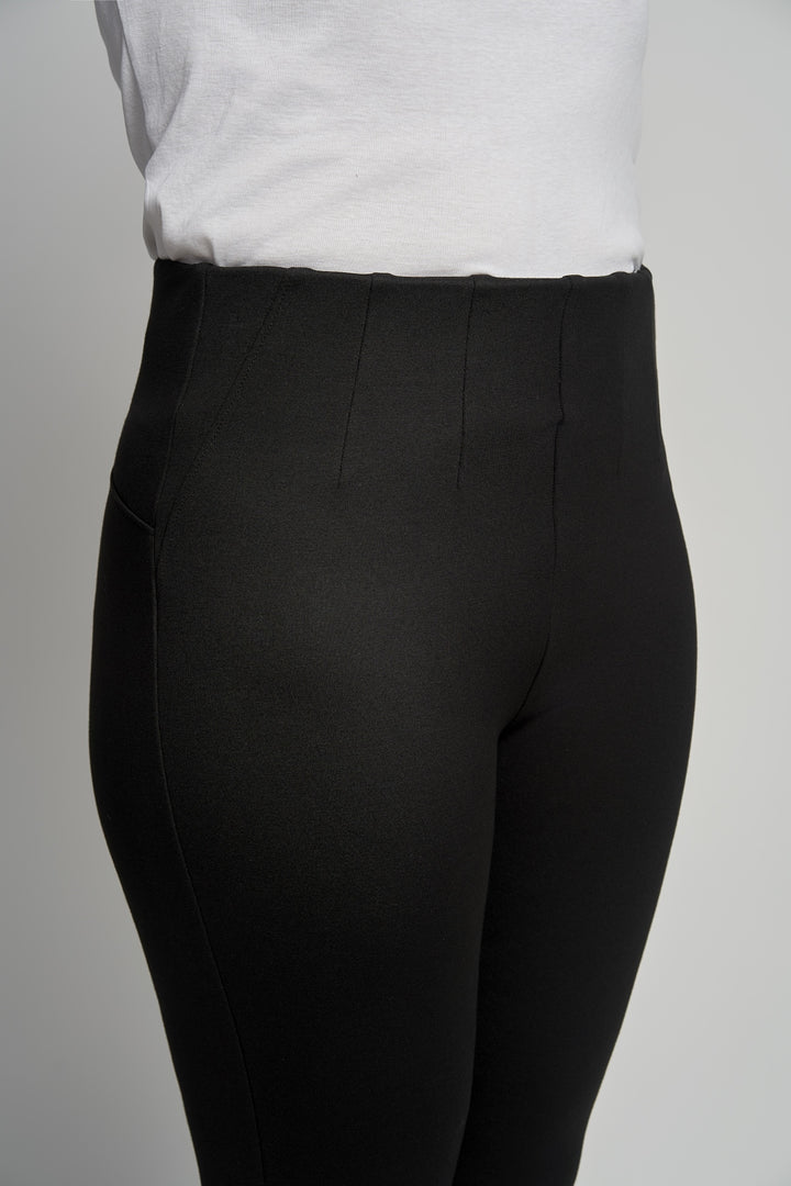 PINNS Signature Sculpt Leggings 767L | Black
