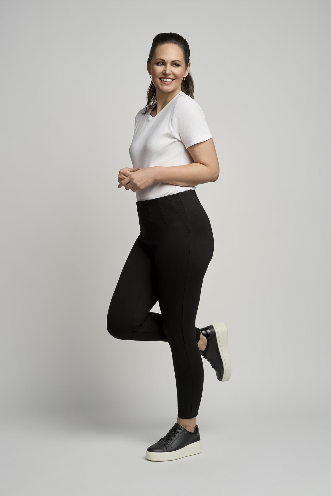 PINNS Signature Sculpt Leggings 767L | Black