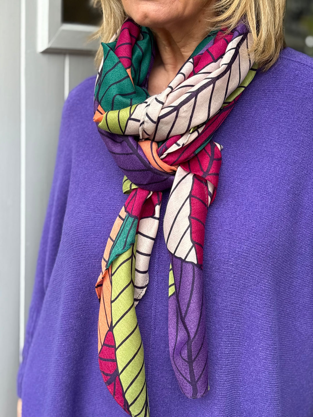 Eco-Leaves Scarf | Multi