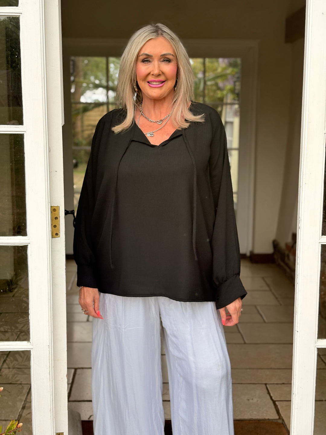 Long Sleeve Lightweight Top With Ties | Black