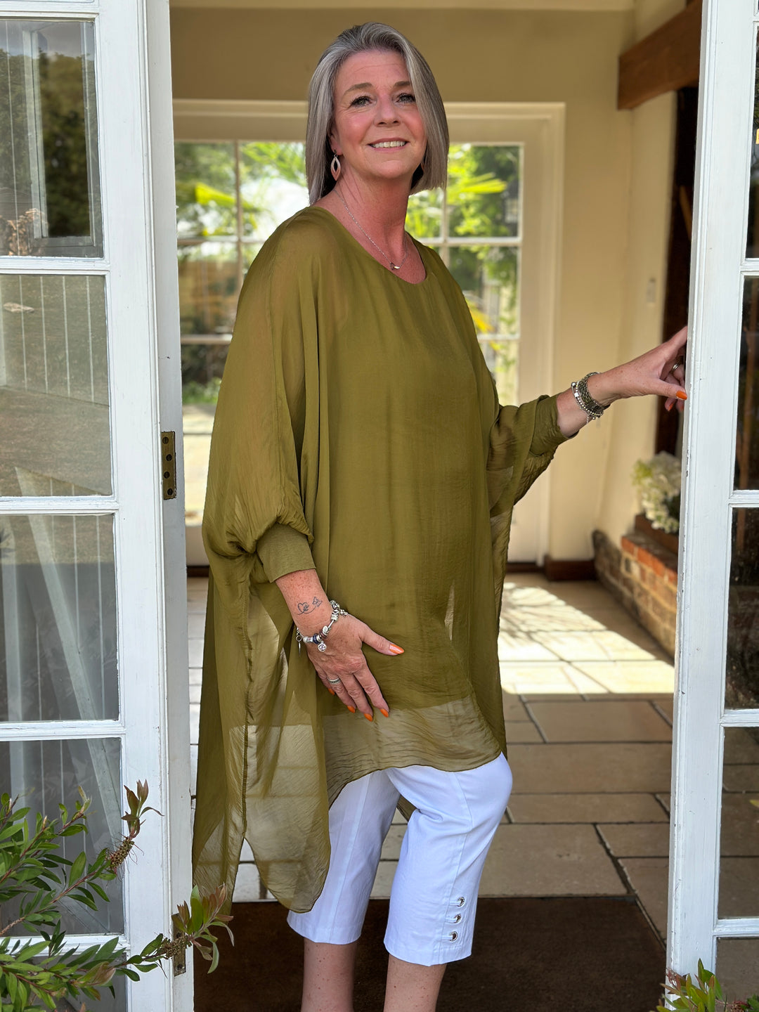Bella Silk Blouse | Olive