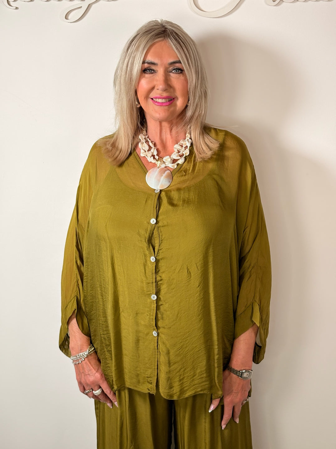 Naomi Silk Blouse | Olive