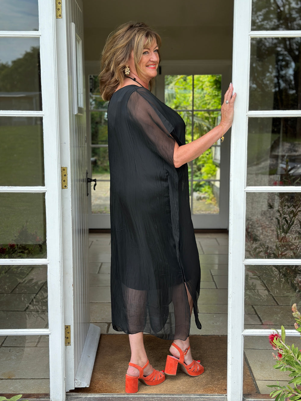 Lucia Silk Dress | Black - Mandy's Heaven 