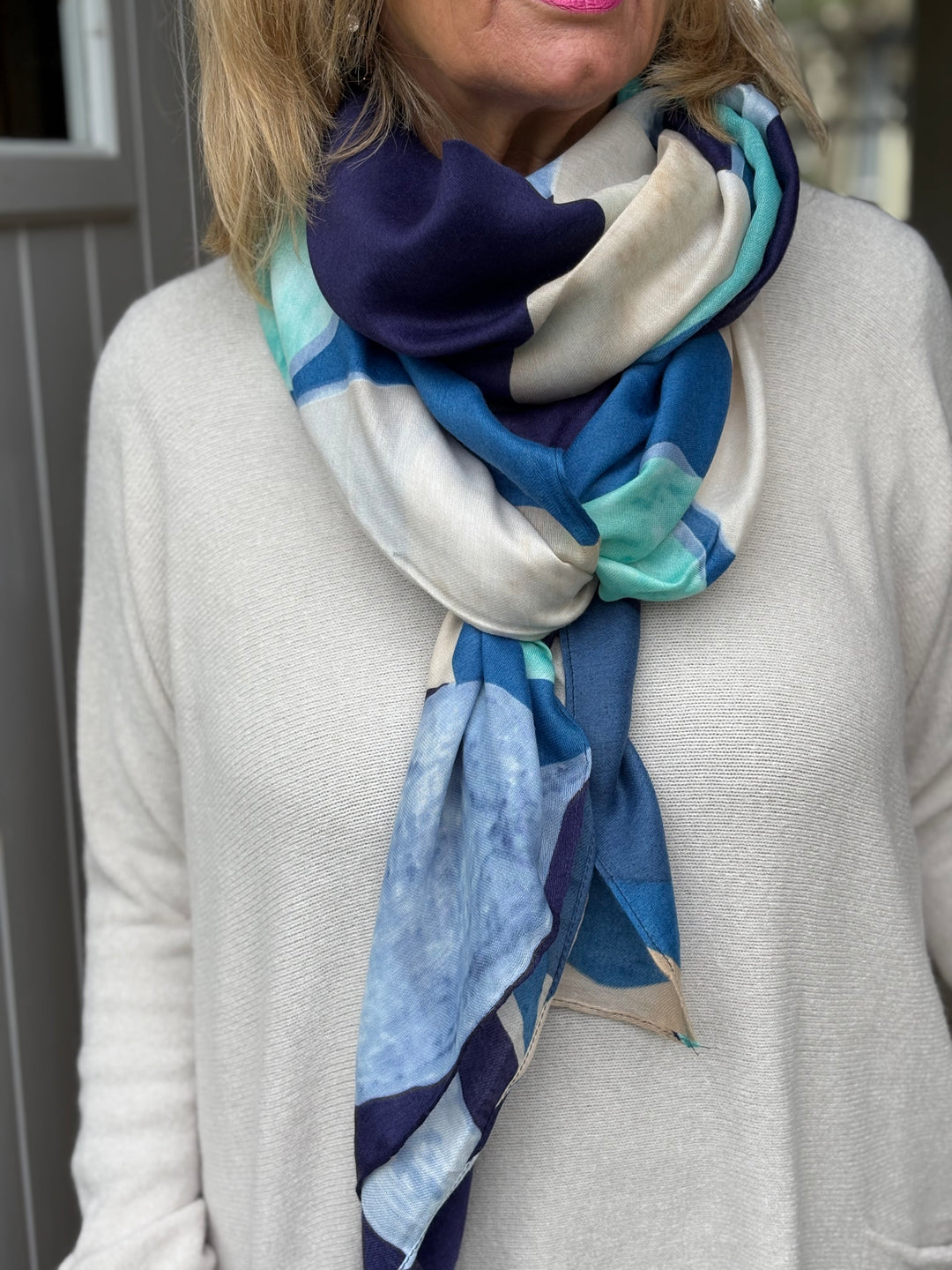 Large Leaves Scarf | Multi Blue