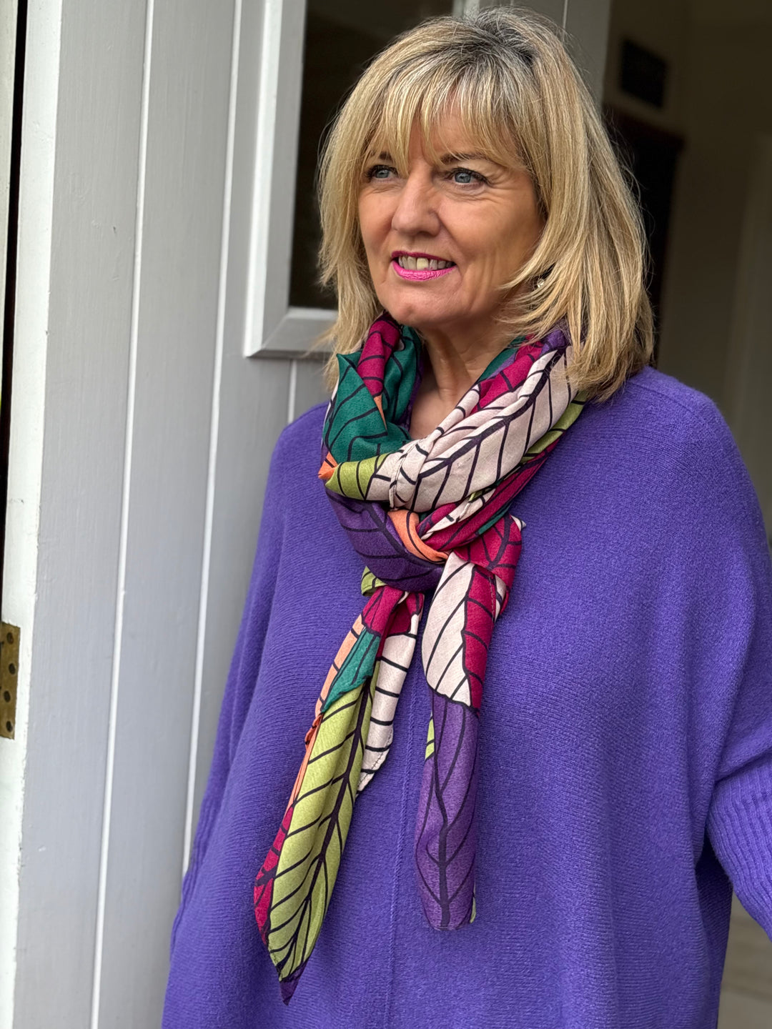 Eco-Leaves Scarf | Multi