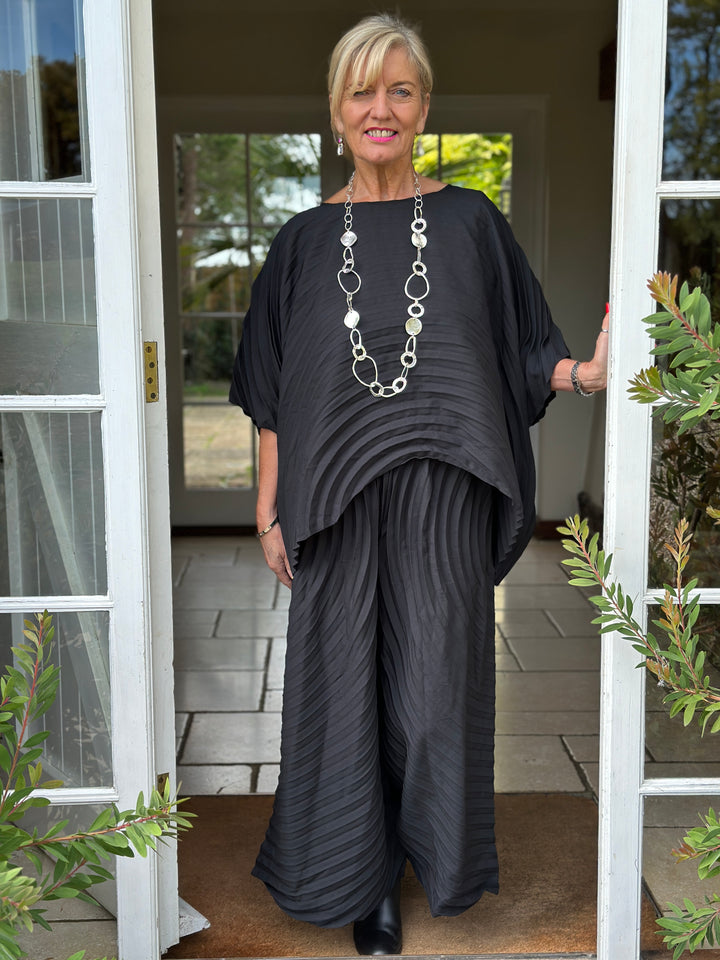 Curved Pleat Trousers - Malissa J | Black
