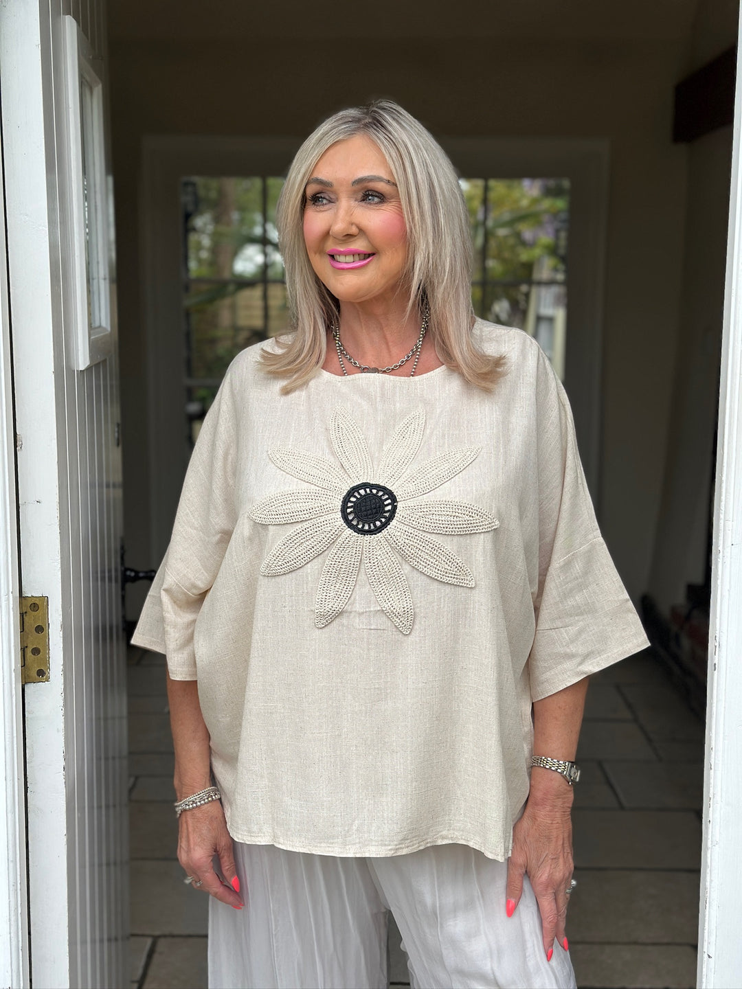 Linen Embroidered Crochet Flower Top | Beige