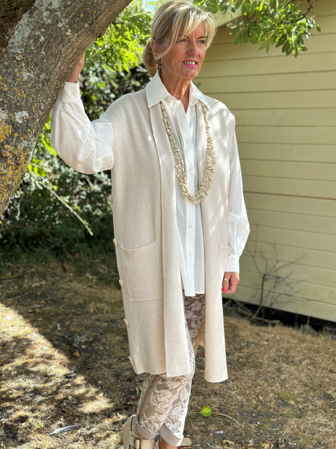 Button Pocket Gilet | Beige
