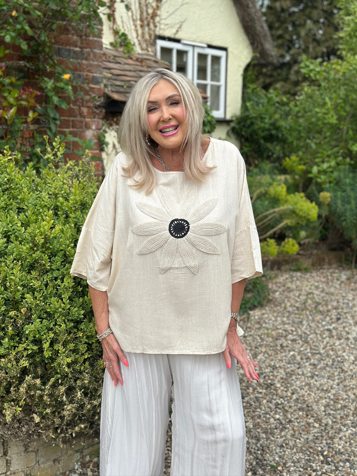 Linen Embroidered Crochet Flower Top | Beige
